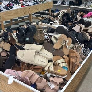 15 pairs liquidation mystery box Amazon Walmart target SHOES BUNDLE RESELLER BOX